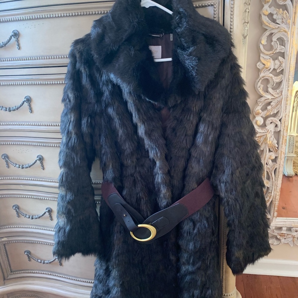 Laundry Faux Fur Coat New without tags - Picture 2 of 8